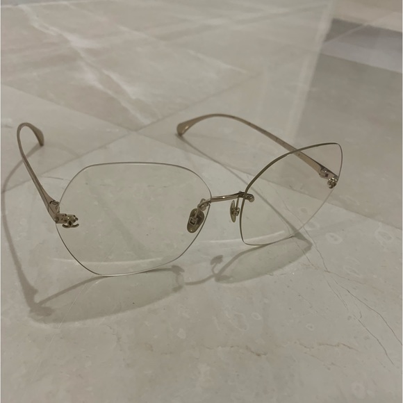 Chanel SQUARE BLUE LIGHT Titanium GLASSES
Titanium - Picture 4 of 15